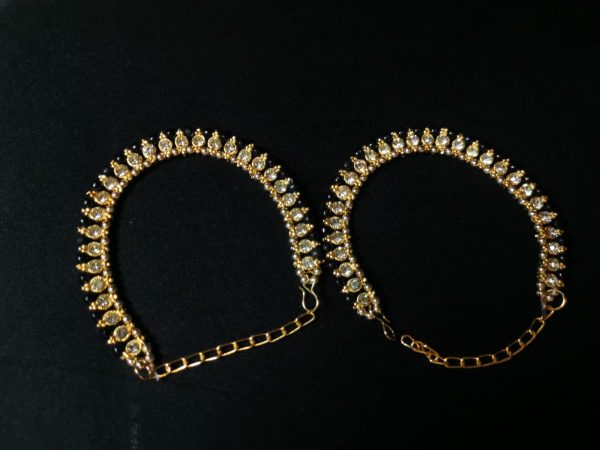 Tobilleras negro con dorado - Imagen 2